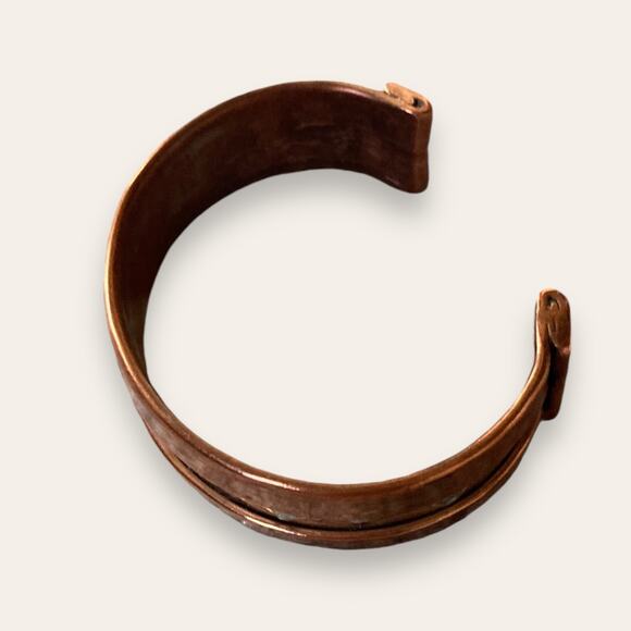 Arthritis Care Fashion Copper Cuff Bracelet w/ Steel Star Detailing - Picture 2 of 6